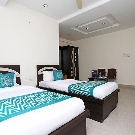 Hotel O Ds Grand Inn Lingampalli Exteriér fotografie